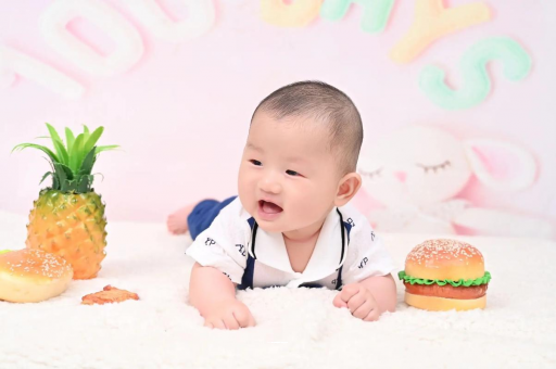 海口两岁宝宝晚上哭